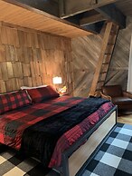 East Bank on Mill Creek