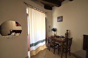 L'Antica Torre Caralis Holiday