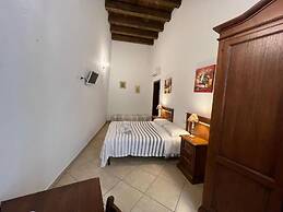 L'Antica Torre Caralis Holiday