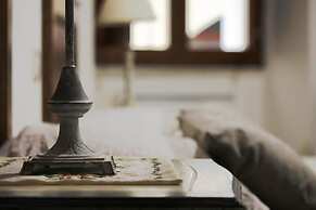 L'Antica Torre Caralis Holiday