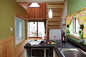 Popcorn House Pension