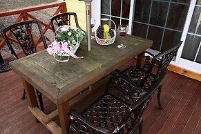 Popcorn House Pension