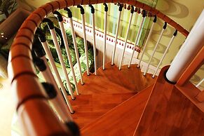 Popcorn House Pension