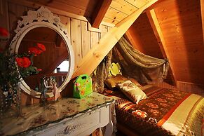 Popcorn House Pension