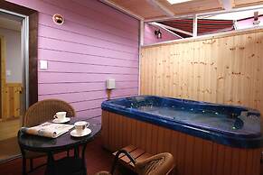 Popcorn House Pension