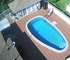 Cocoplum Rest N Hideaway 1