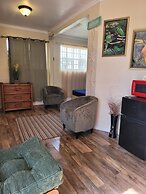 Cocoplum Rest N Hideaway 1