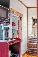 Tall Pines Inn