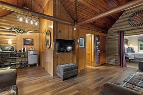 Tall Pines Inn