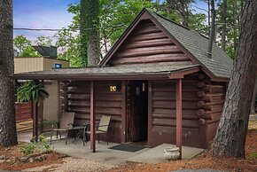 Tall Pines Inn