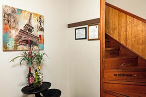 Tall Pines Inn