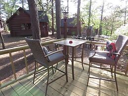 Tall Pines Inn
