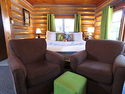 Tall Pines Inn