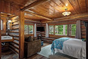 Tall Pines Inn