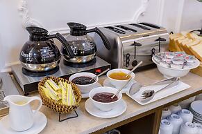 Roliva Hotel & Apartment Danang