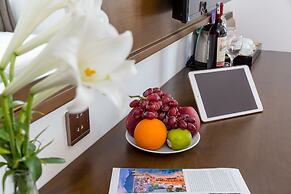 Roliva Hotel & Apartment Danang