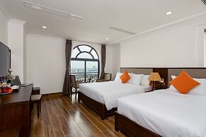 Roliva Hotel & Apartment Danang