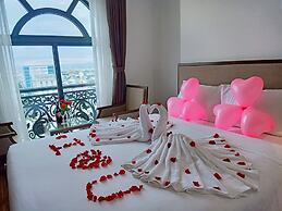 Roliva Hotel & Apartment Danang