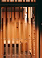 Shiki Shiki Higashiyama