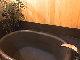 Shiki Shiki Higashiyama