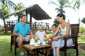 Oceanfront Nilaveli by ICC