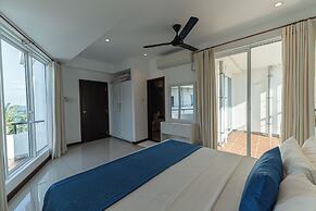 Oceanfront Nilaveli by ICC