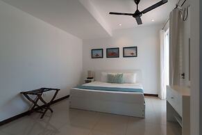 Oceanfront Nilaveli by ICC