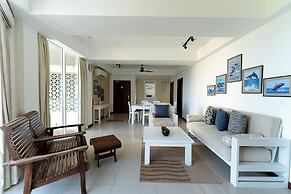 Oceanfront Nilaveli by ICC