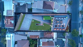 ARTOTEL Gajahmada Semarang