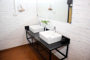 Aroma Ha Long Hostel