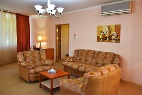 Mirit Hotel