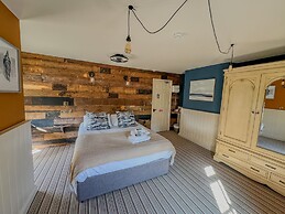 The White Horse Hotel