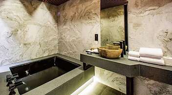 JSL Hotel
