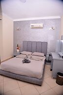 Sourebou Chez Appart Hotel Founty Beach