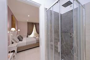 Roman Holiday Charming