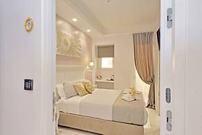 Roman Holiday Charming