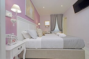 Roman Holiday Charming