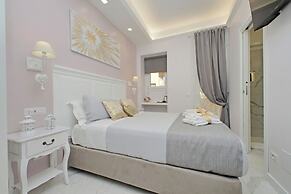 Roman Holiday Charming