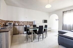 Dolphin Court Gozo