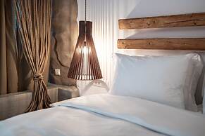 Bohemian Luxury Boutique Hotel - Adults Only