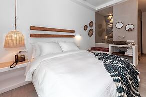 Bohemian Luxury Boutique Hotel - Adults Only