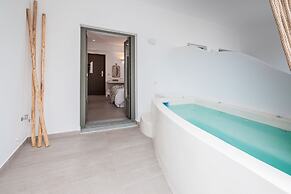 Bohemian Luxury Boutique Hotel - Adults Only