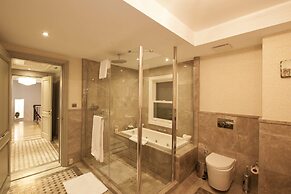 Vhillas Private Luxury Villa Regnum