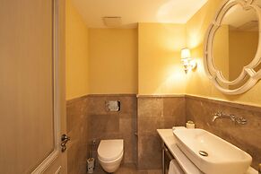 Vhillas Private Luxury Villa Regnum