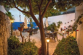 Old Town Boutique Hotel