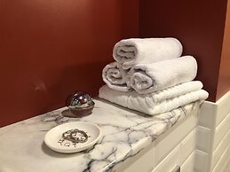 Dobrynya Guest House