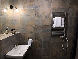 Dobrynya Guest House