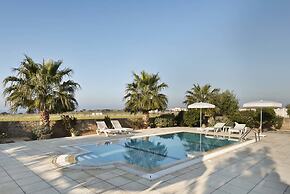 Bungalow Blue Waters by Amy Villas