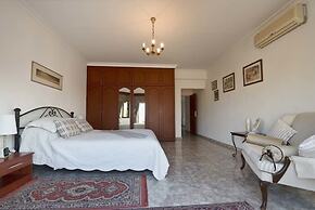 Bungalow Blue Waters by Amy Villas