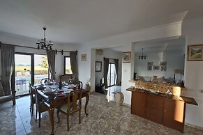 Bungalow Blue Waters by Amy Villas